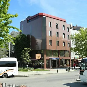 yavuz-otel.istanbul-turkeyhotels.com/